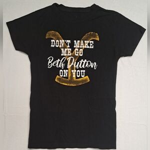 Yellowstone L Graphic Emblem Short Sleeve Tee Shirt Beth Dutton